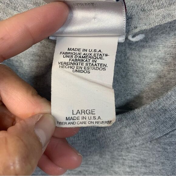 Basic T-shirt with Embroidered Grumpy Graphic - Picture 5 of 8